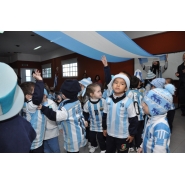 Los más pequeños celebraron el DIA DE LA BANDERA